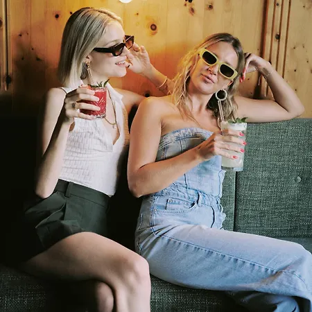 Soulsisters' 4 Sterne Superior Ξενοδοχείο 4*